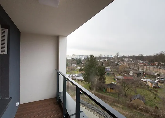 To Be - Silver * Warschau